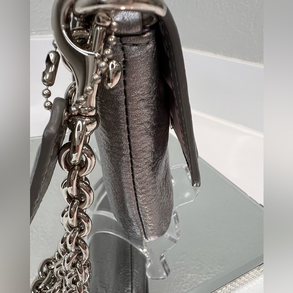 Coach Kristin Envelope Wristlet - Picture 4 of 11